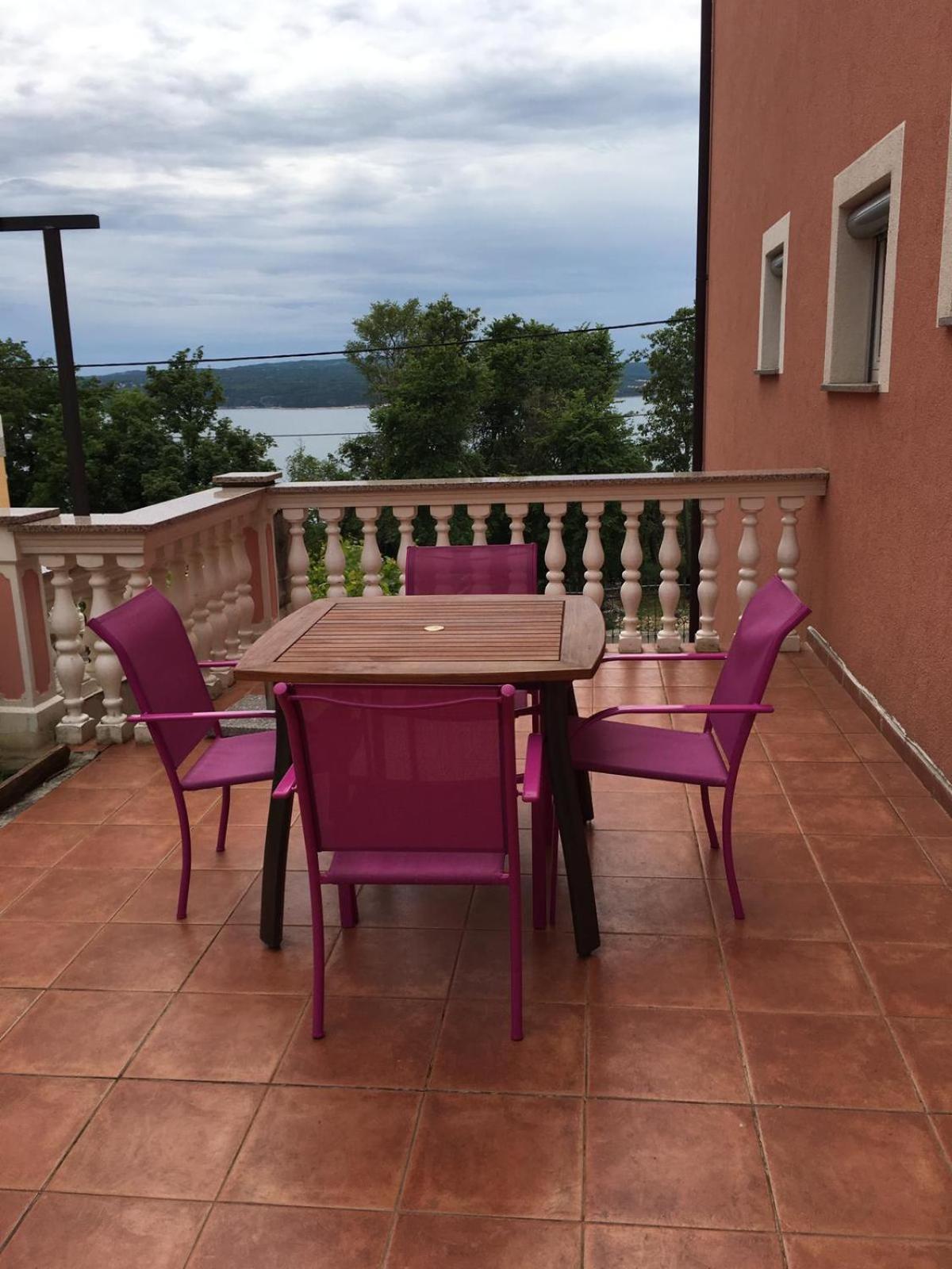 Villa Mirjana Dramalj Exterior foto